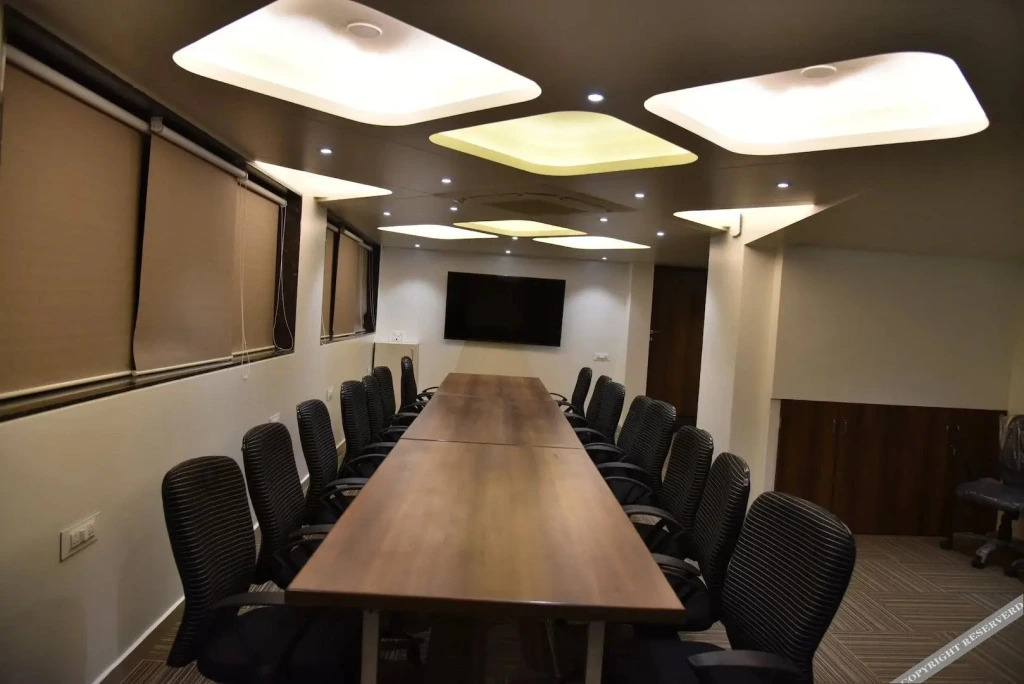 Hotel Pratham