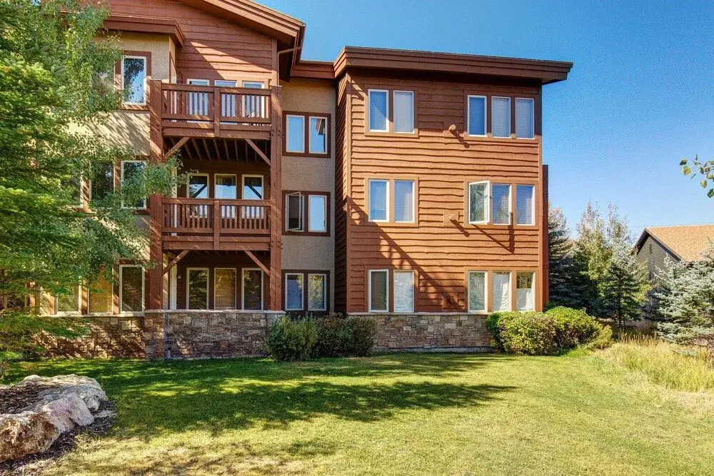 Crestview Condo #B304 by RedAwning