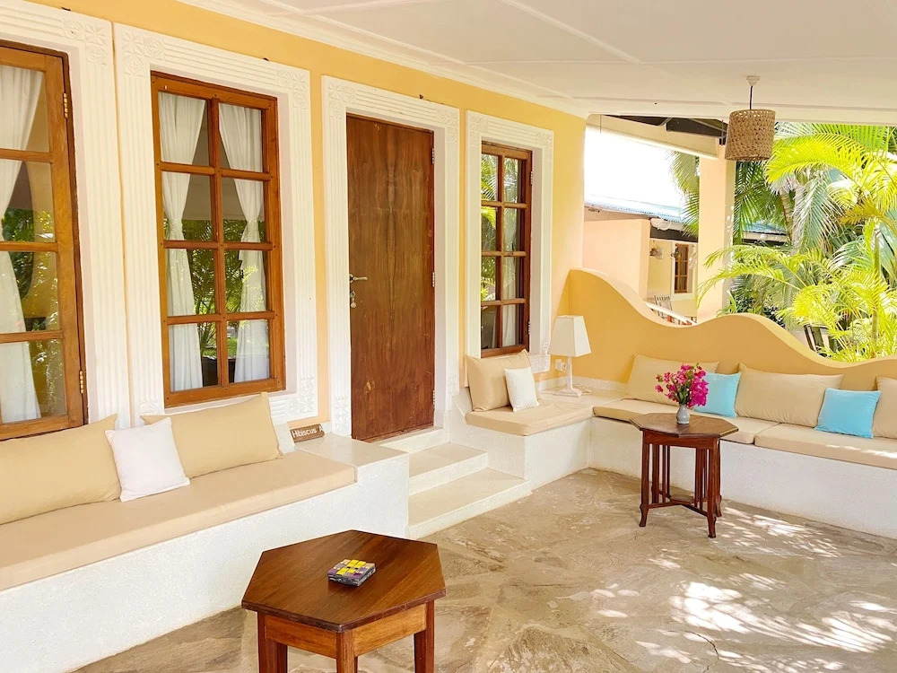 Allamanda Oleander Suite by YourHost