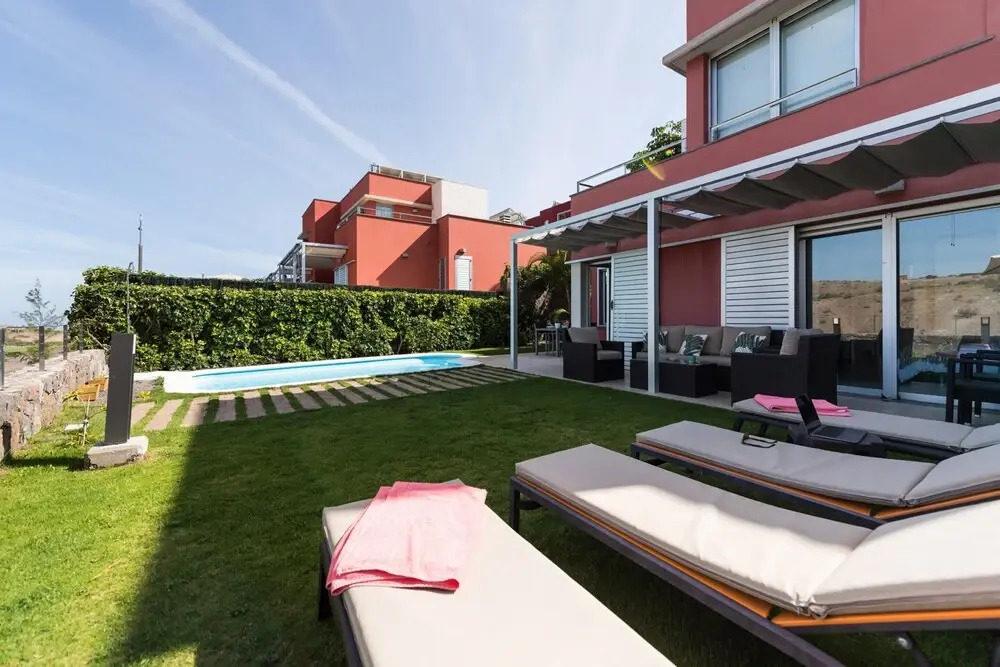 Villa in Salobre Golf with Private Pool