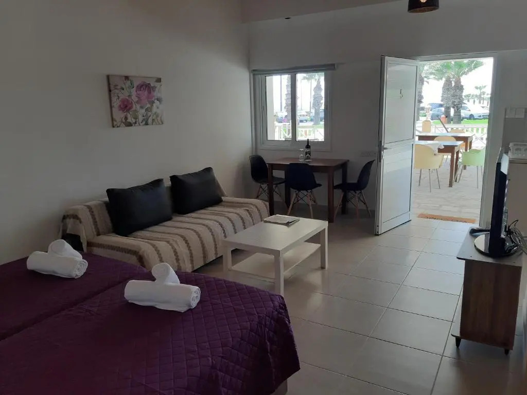 ZORBAS Sea View No 5