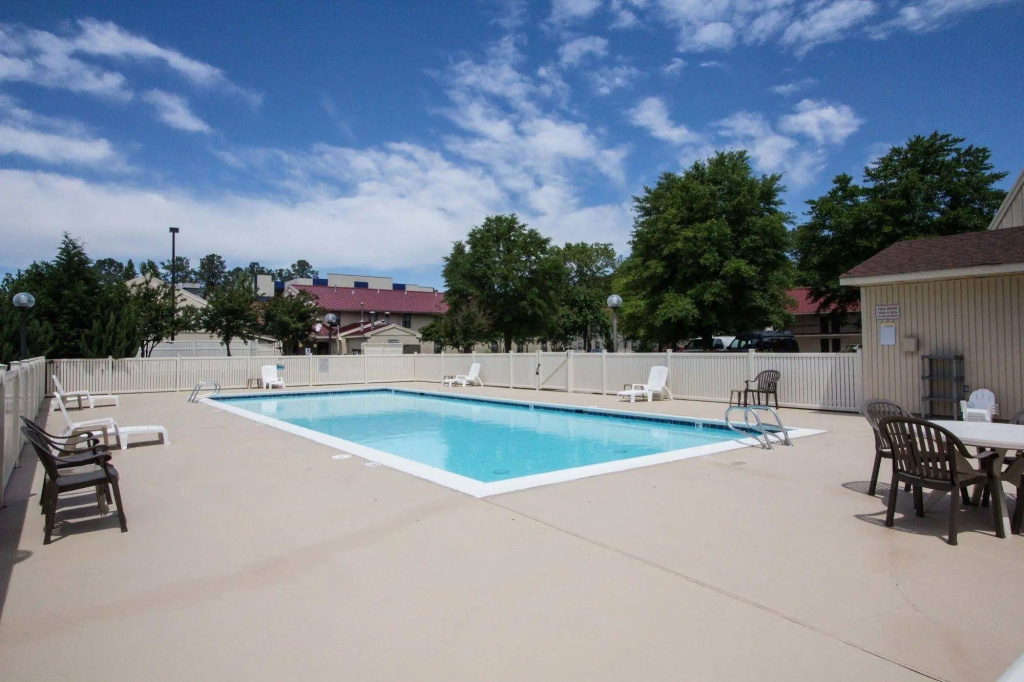 Mulberry Inn