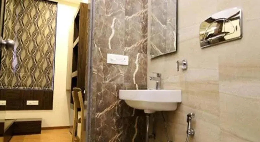 FabHotel Harsh Paradise - Malviya Nagar