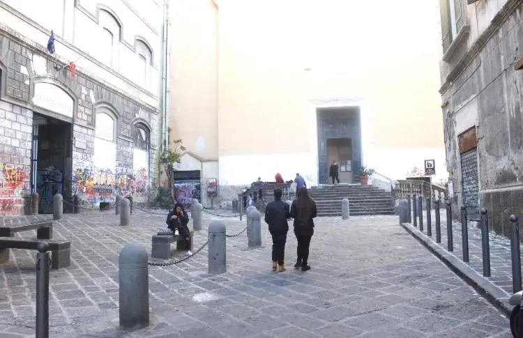 Santi Apostoli House