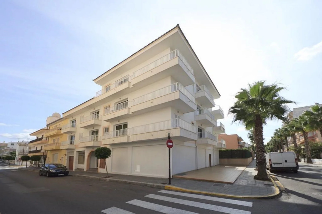 Mar Brava Apartments