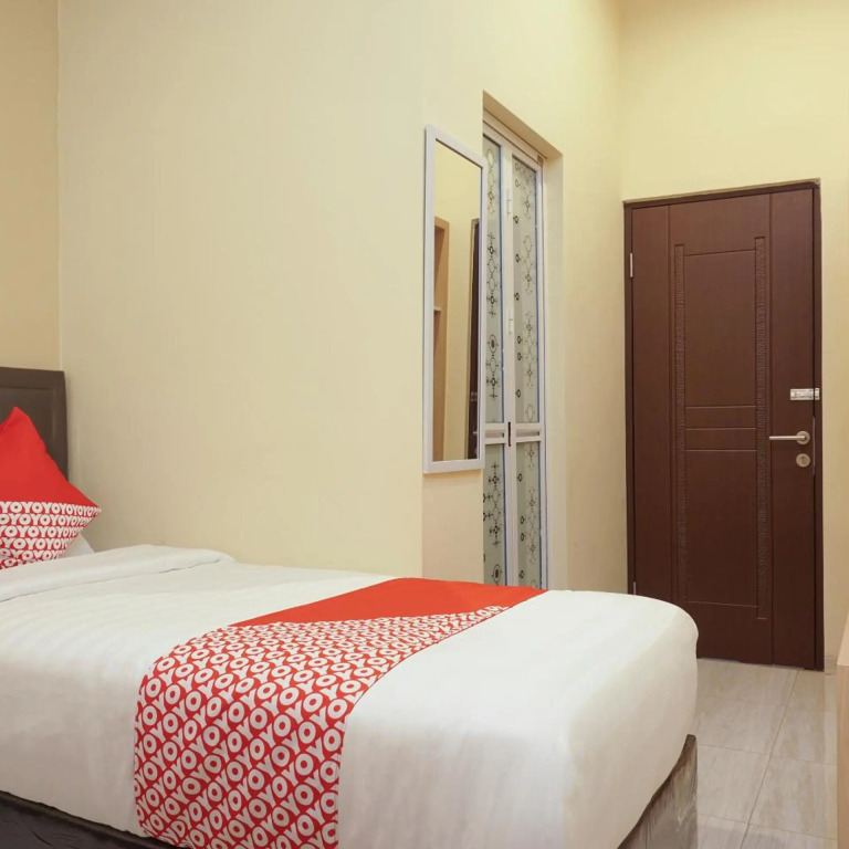 Hotel O DeHome Family