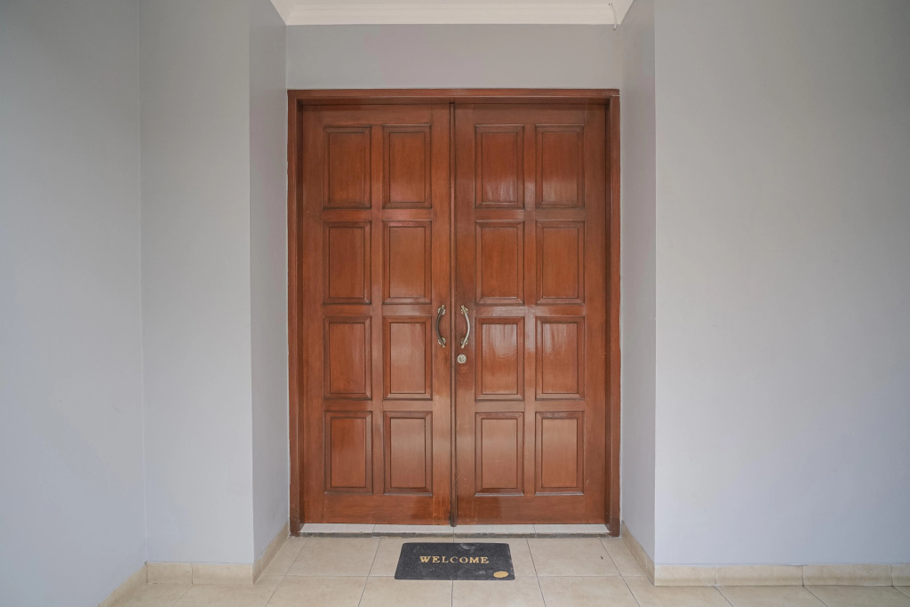 RedDoorz near RS Patria IKKT