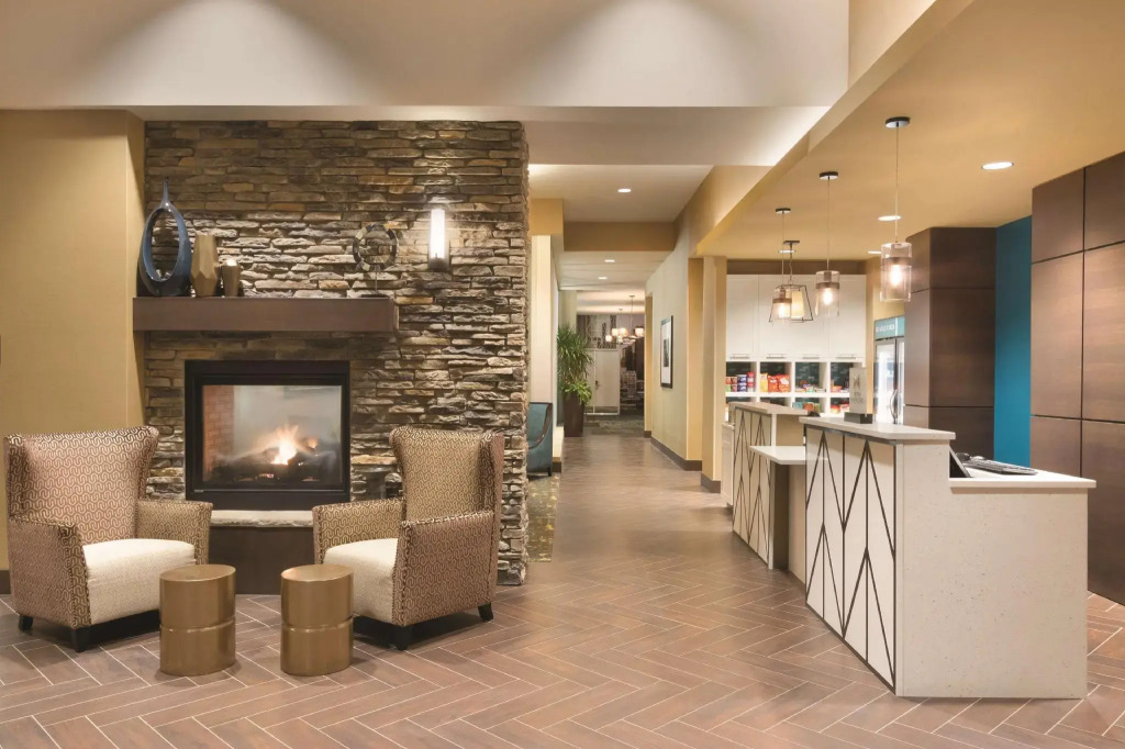 Homewood Suites by Hilton Calgary Downtown