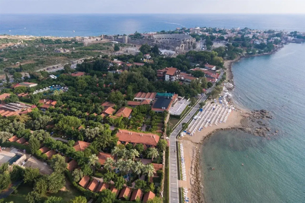 Can Garden Beach Hotel