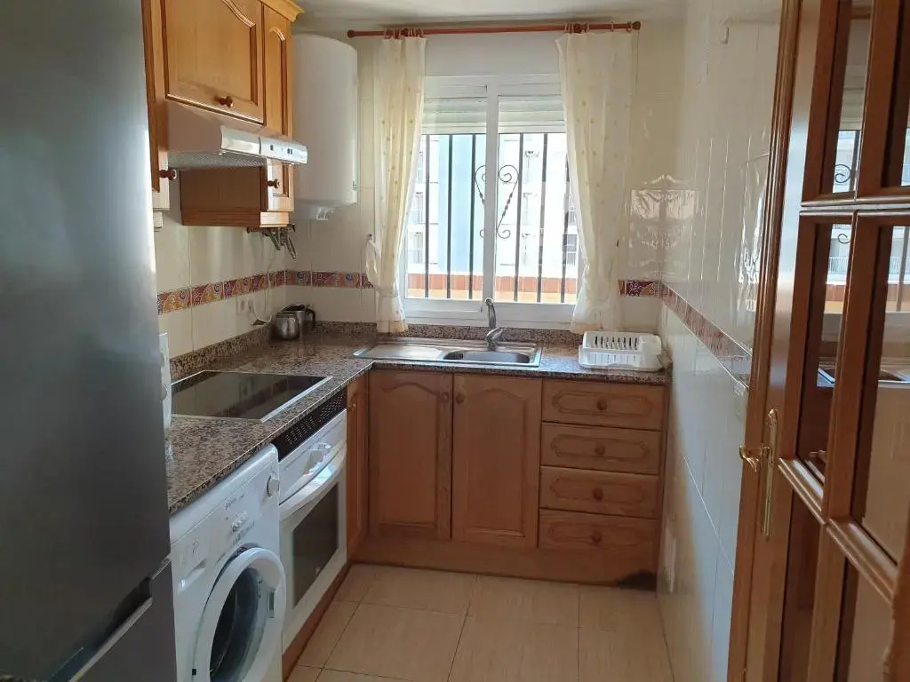 Bonito apartamento en Marina D'or [1ra línea de playa]
