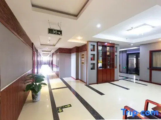 Qinyuanchun Hotel