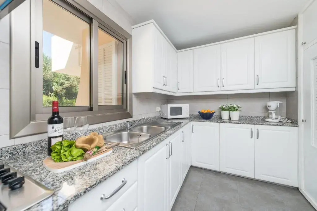 Sea Side 4, Adosado Primera Línea Playa Alcudia by SM Holiday Properties