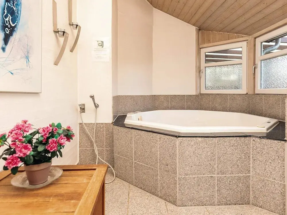 6 Person Holiday Home in Hals-by Traum