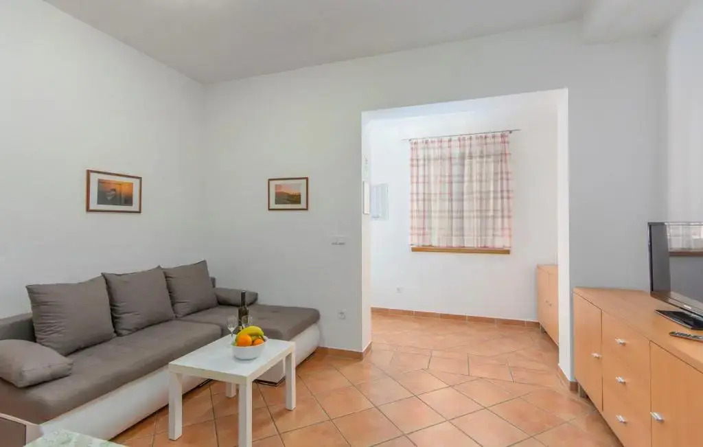 Casa Mareva