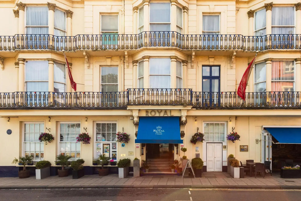 Royal Hotel