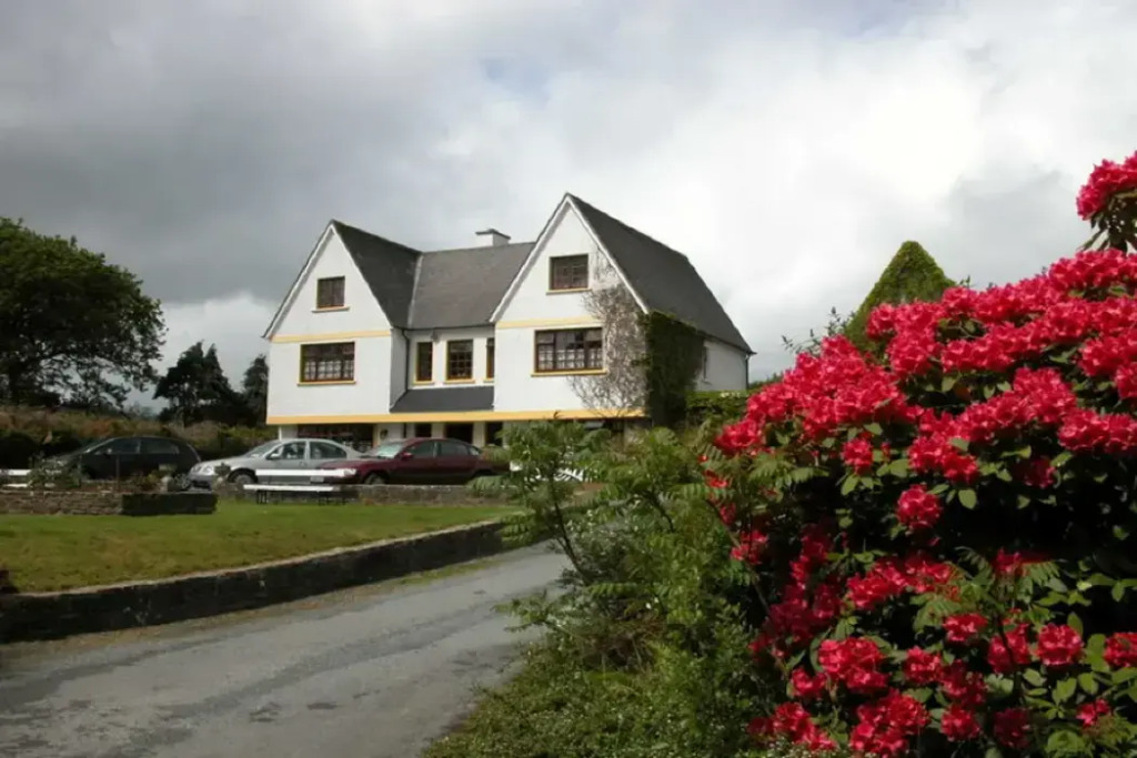 Alderhaven Country Home