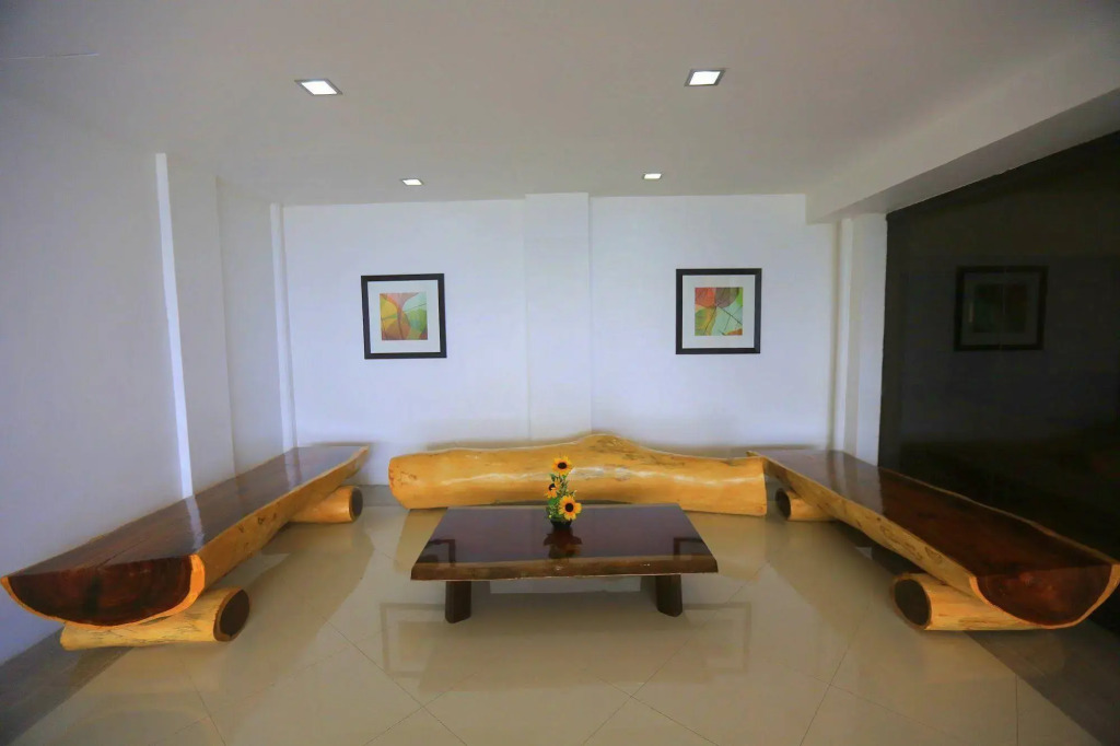 Subic Bay Peninsular Hotel