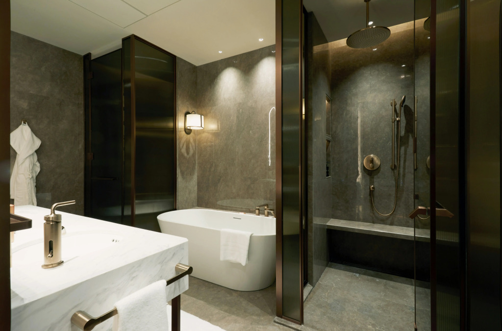 Four Seasons Hotel Dalian