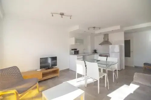 Apartamentos Mayor by Be Alicante