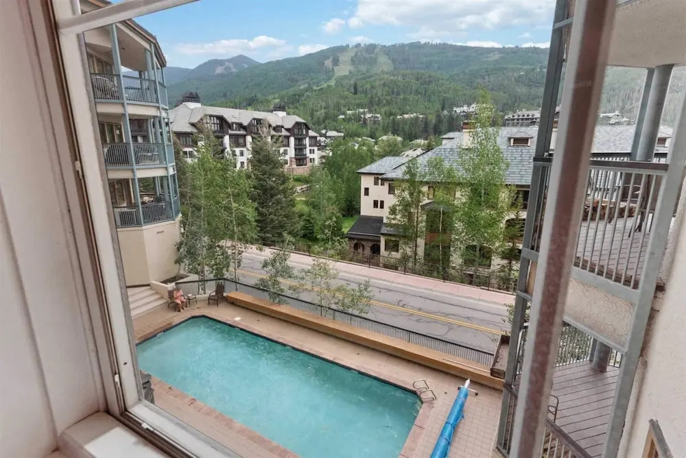 2 Bedroom Residence In The Heart Of Beaver Creek Village - Ski In, Ski Out