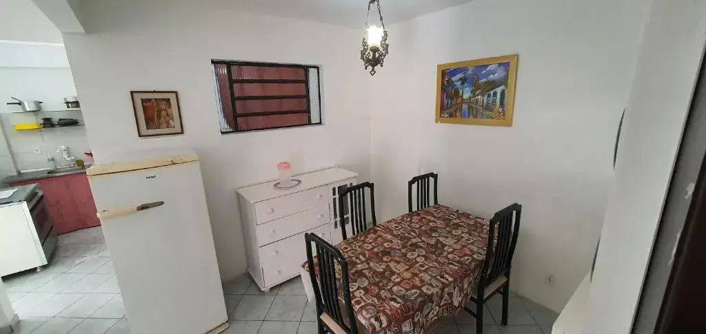 Apto 7 Casa Consulte preço acima de 20 diarias Grande 2Q 2B 2S Completo Geladeira Fogao Ar Condicionado Maq Lavar Exc Localização Centro Praia
