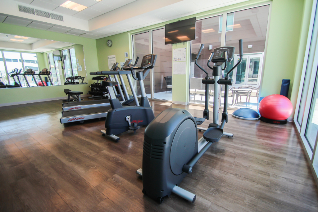 Holiday Inn Express & Suites Miami Airport East by IHG