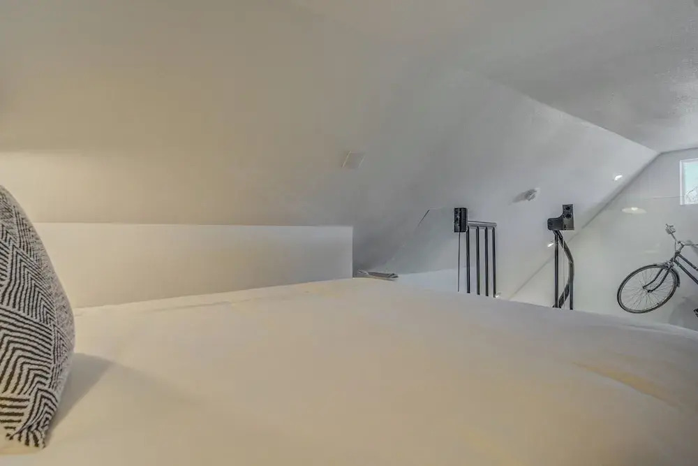 1BR Downtown Balcony-perfectwalk to Restaurants