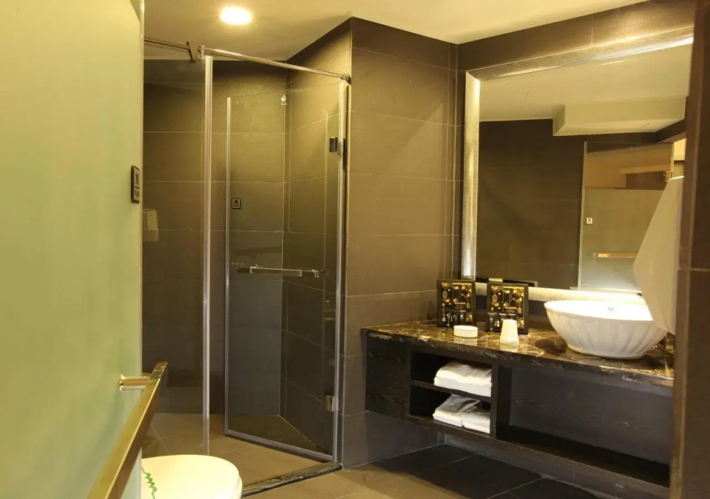 Nest Hotel