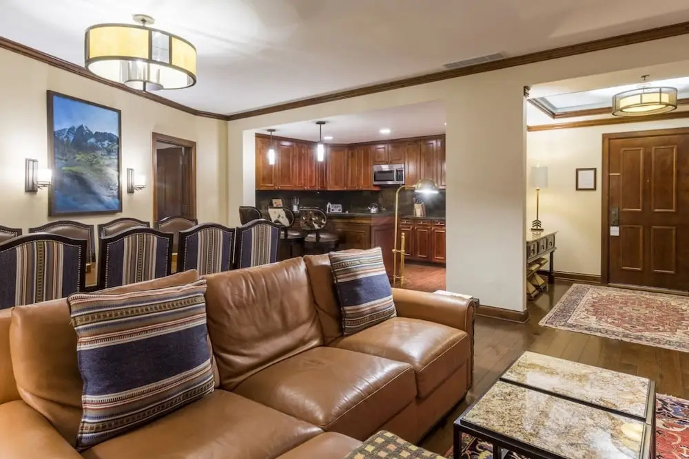 Aspen Ritz-carlton 2 Bedroom Ski in, Ski out Residence With Access to Slopeside Heated Pools and Hot Tubs