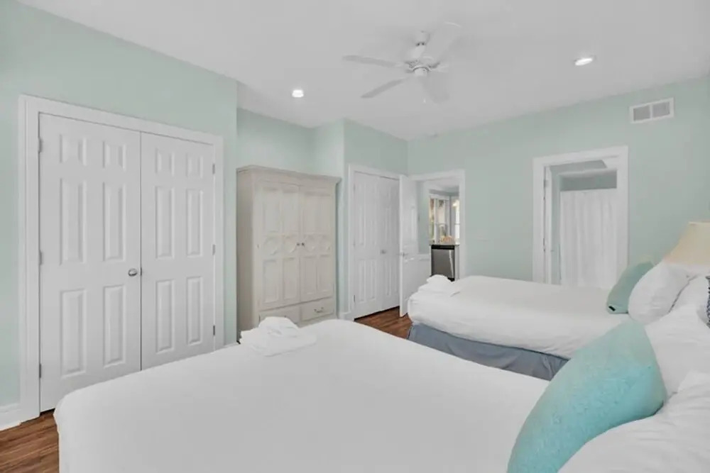 Boardwalk 124 by Wild Dunes, With Amenities