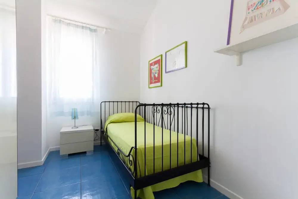 Apartment With 4 Bedrooms in Piano di Trappeto, With Wonderful sea Vie