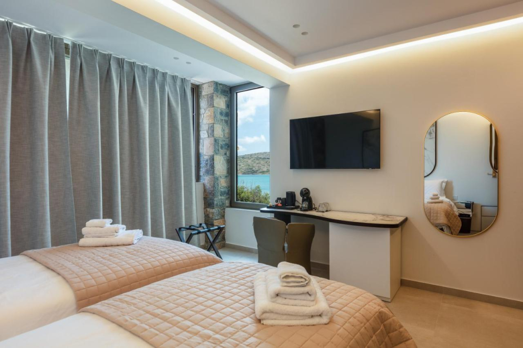 Naiades Boutique Hotel - Adults Only