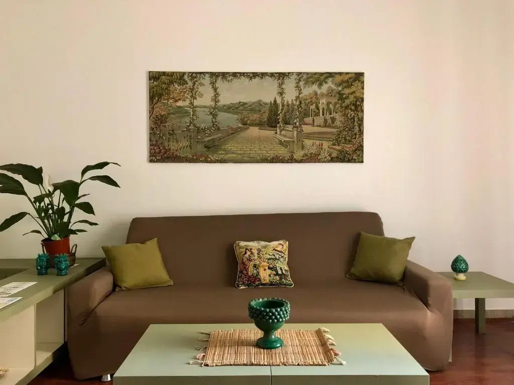 Dante Suites