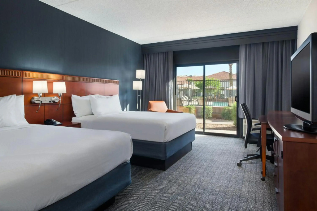 Holiday Inn Express & Suites Suisun City by IHG