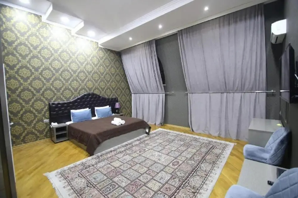 Pilot Baku Hotel
