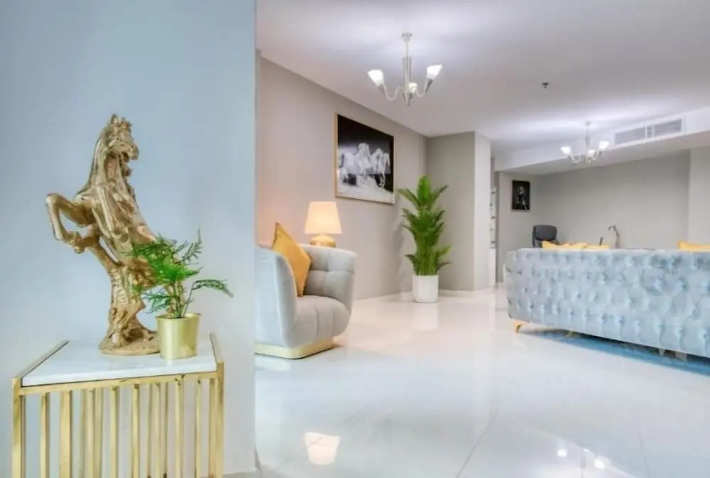 Luxurious 4 Bedroom Duplex Villa Apartment Near JBR