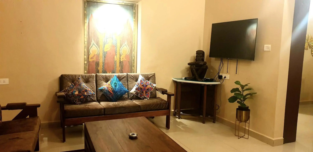 HERITAGE 7BHK VILLA WITH PRIVATE POOL close to BAGA BEACH