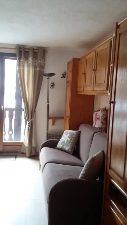 Tigny37 Studio Cabin 4 People 2 Exposed South-east