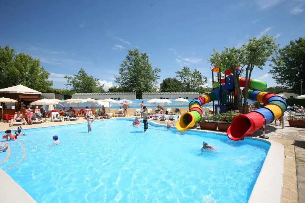 Happy Camp mobile homes in Butterfly Camping Village