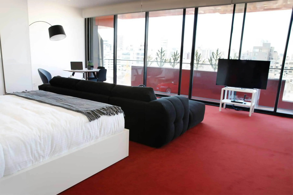 1866 Court & Suites Hotel