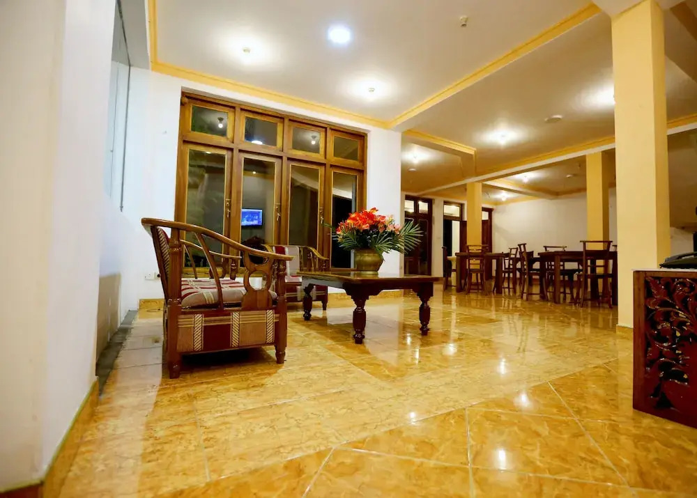 Hotel Mahaweli Spring