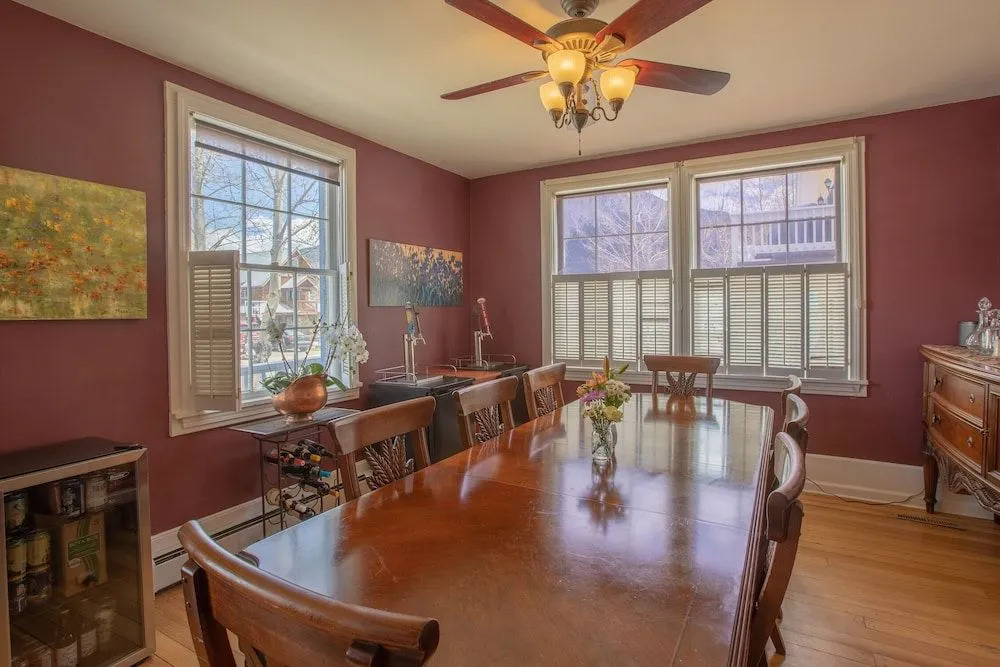Purple Mountain Bed & Breakfast & Spa