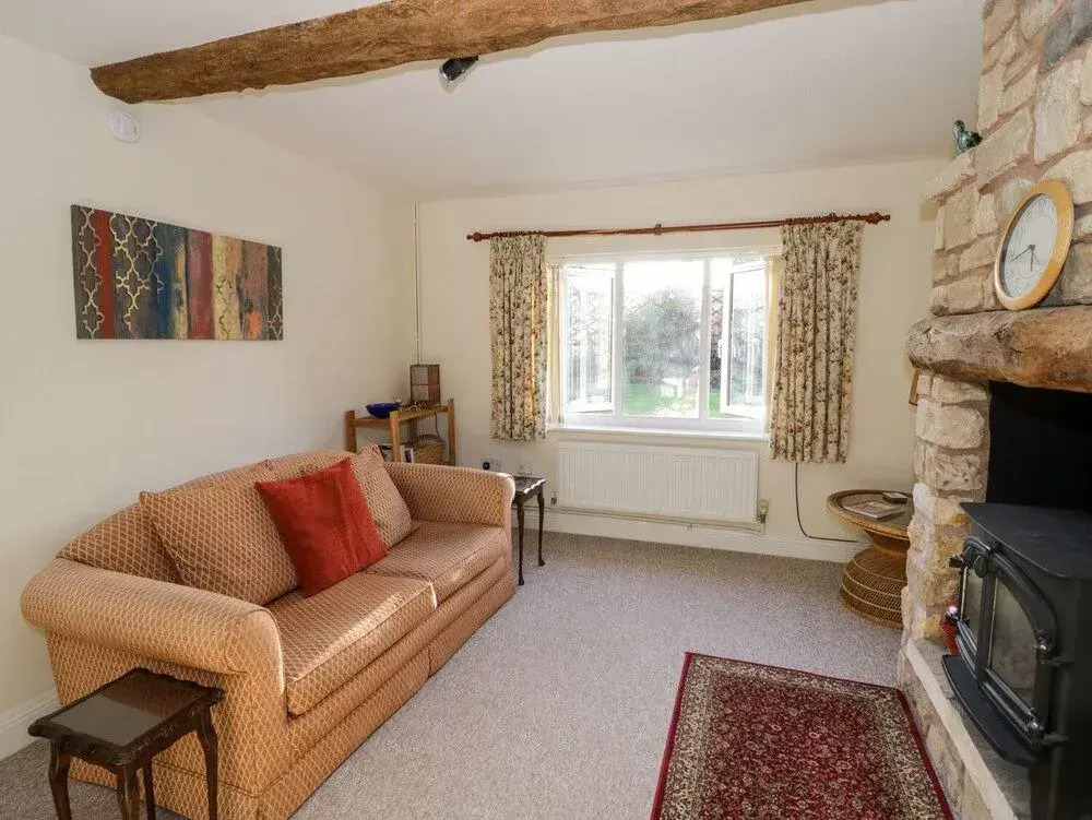 The Hideaway, Pershore
