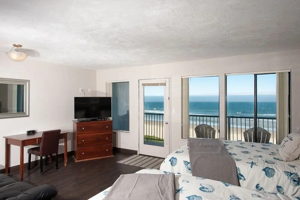 Seagrass Studio Bedroom Condo