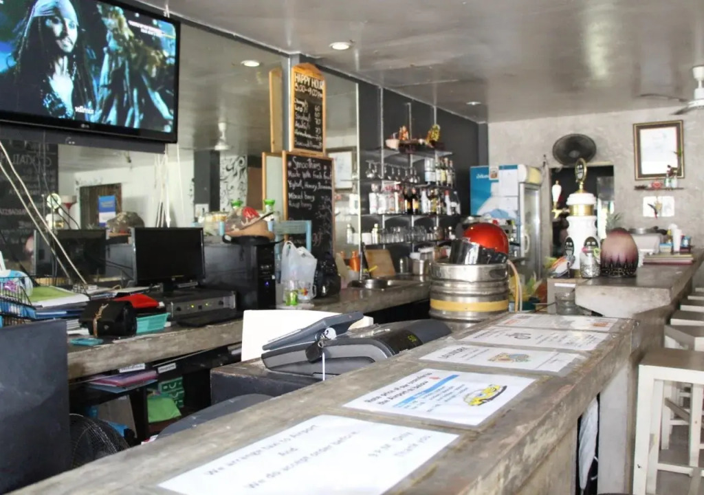 OYO 1054 Phuket Backpacker Hostel