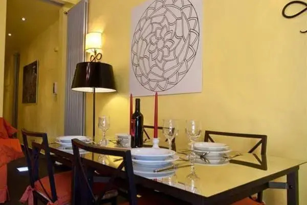 Apartamentos Sorolla House