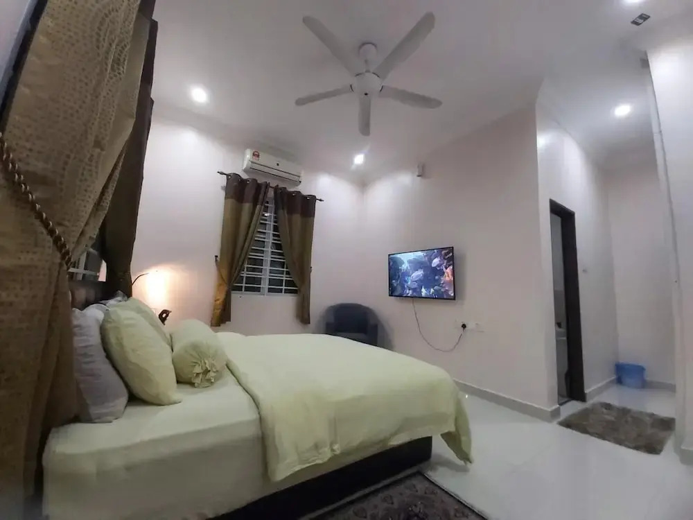 Villa Solihin