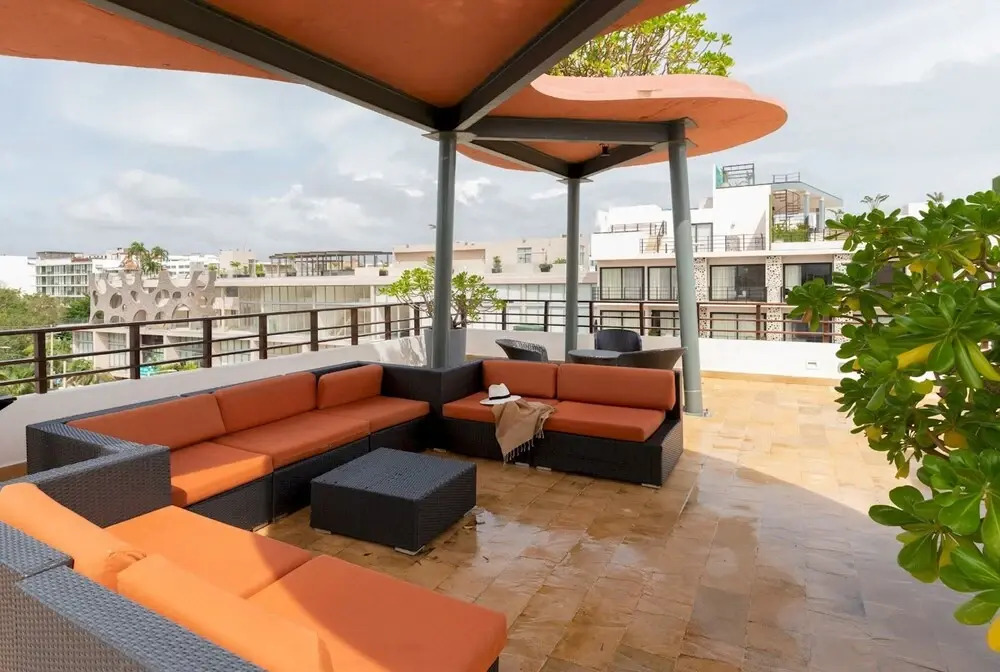Stunning 3BR Apartment Rooftop Pool Sundeck Near 5th Avenue The Beach Amazing Amenities