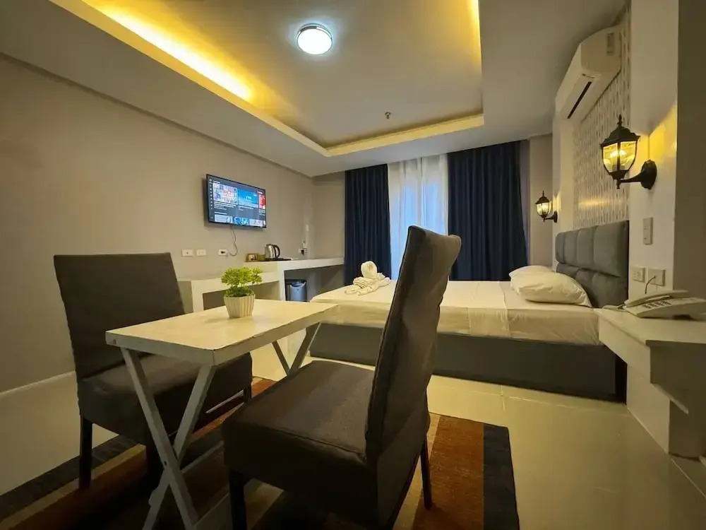 Kay hotel