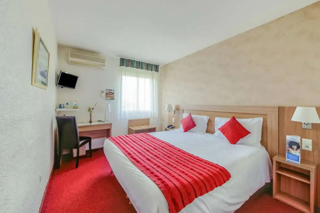 Brit Hotel Confort Castres